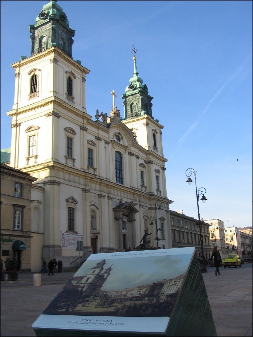 l'église Sainte-Croix actuelle et peinte par Canaletto