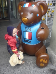 Avec un gros nounours