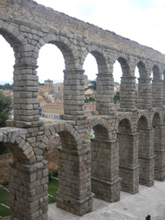 Aqueduc de Sgovie