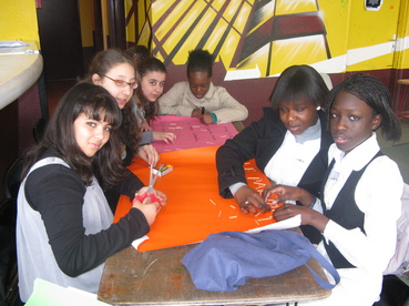 Stand des élèves sur le partage d'allumettes