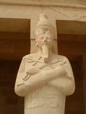Statue au temple d'Hatchepsout